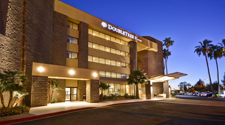 doubletree phoenix north